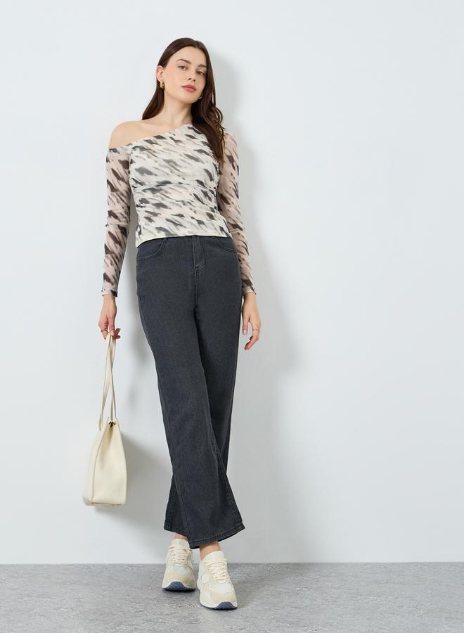 Styli Women Animal Print Fitted Knit Top - Image 2